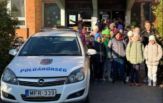 K�zelebb a term�szethez