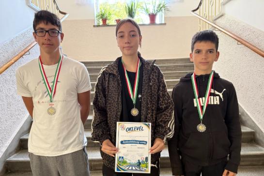 K�zleked�sbiztons�gi verseny a R�zs� Imre Technikumban