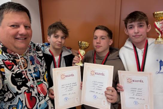 Somogyis csapatunk aranyrmes a „Rzss” kzlekedsbiztonsgi versenyen