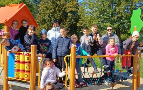 Gyalogt�ra a R�baparton